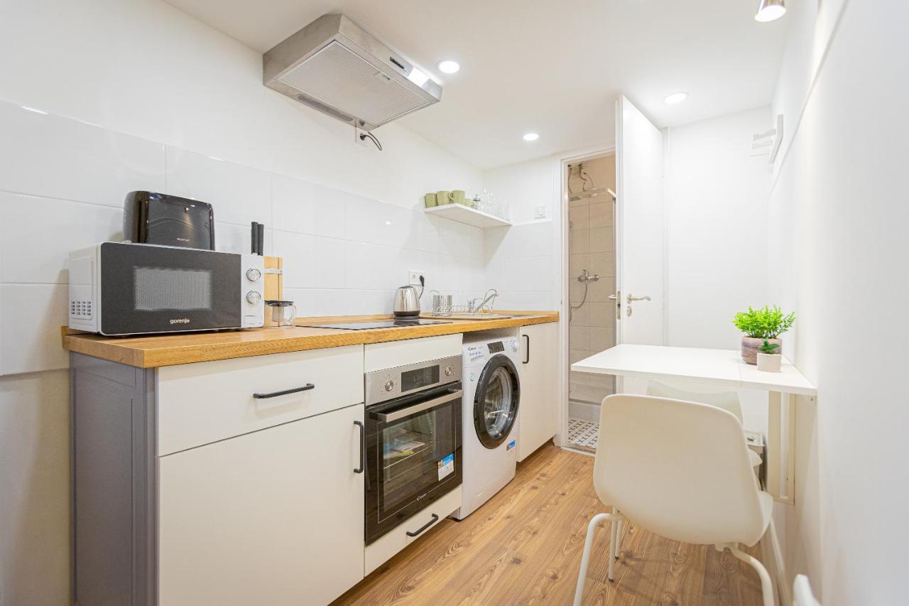 2 Bedroom Apartment In The Dob Street, Emerald Budapest Exterior foto